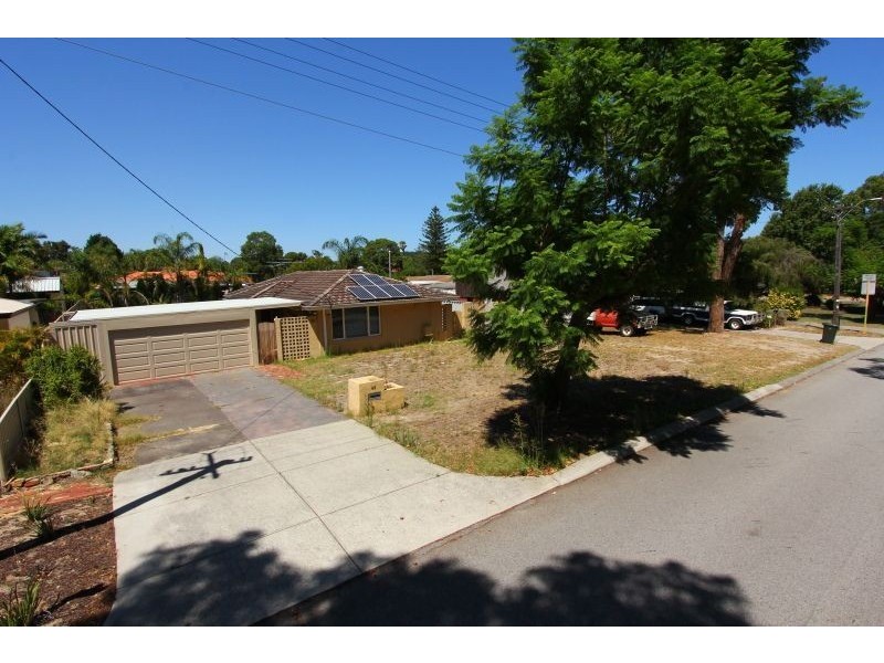 43 Ochiltree Way, Kardinya WA 6163