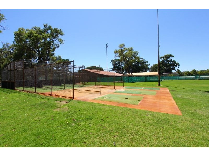 43 Ochiltree Way, Kardinya WA 6163