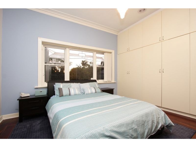 40 Tain Street, Applecross WA 6153