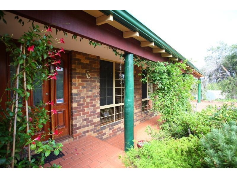 6 Wyss Lane, North Lake WA 6163