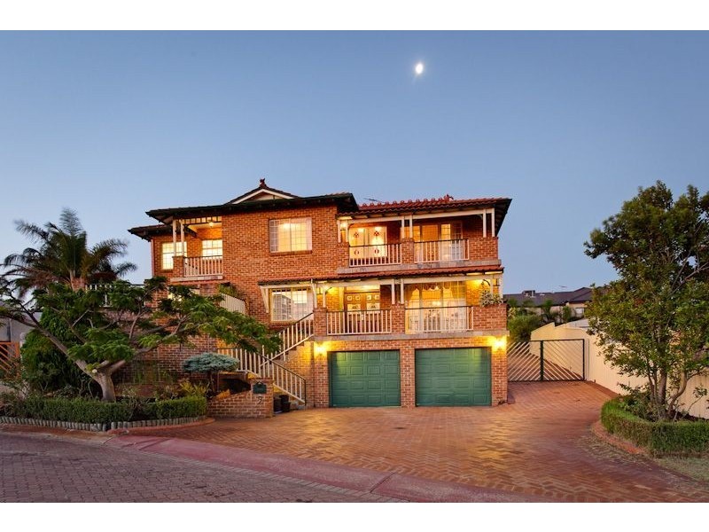 9 Wheare Court, Winthrop WA 6150