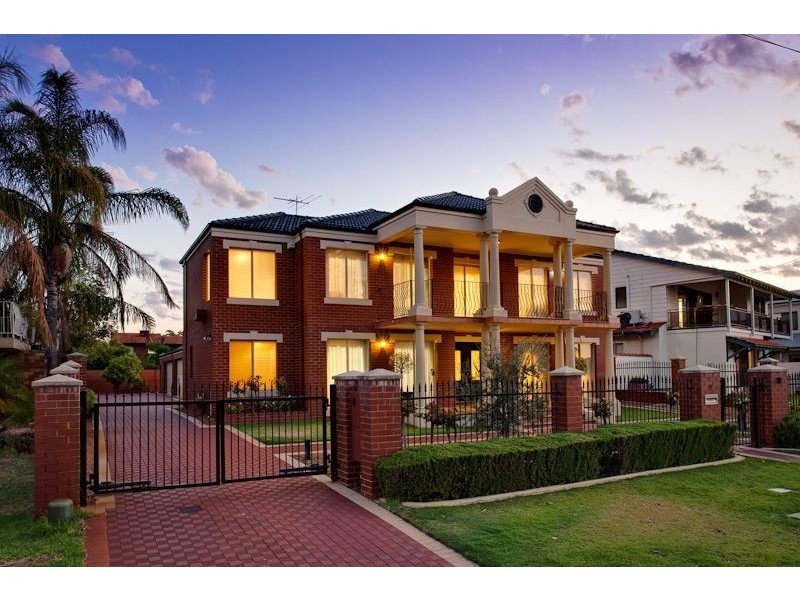 9 Zenith Street, Shelley WA 6148