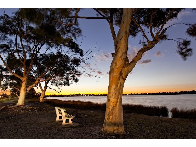 9 Zenith Street, Shelley WA 6148