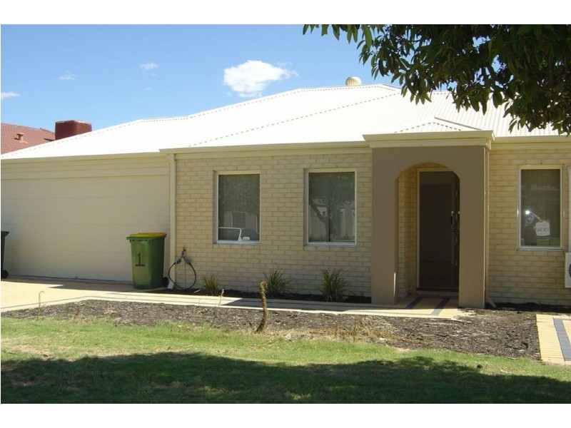1/13-15 James Street, Cannington WA 6107