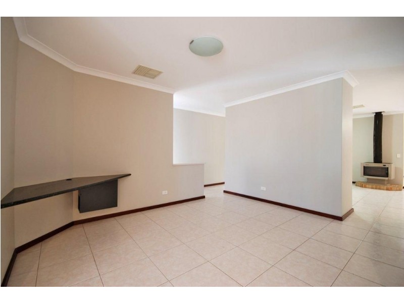 44 Freedman Way, Winthrop WA 6150