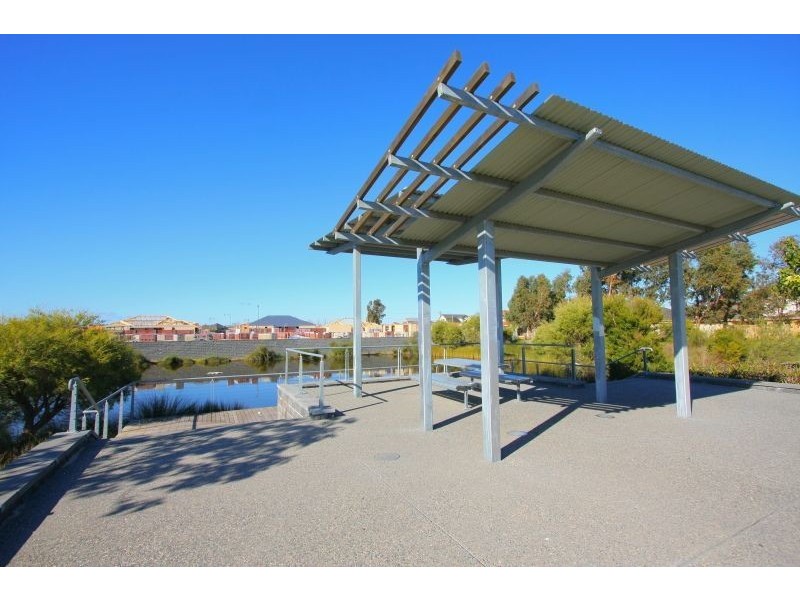 7 Malting Court, Canning Vale WA 6155
