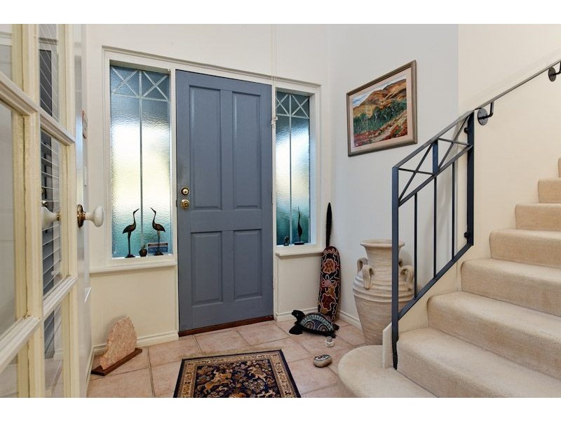 19 Barnard Street, Alfred Cove WA 6154