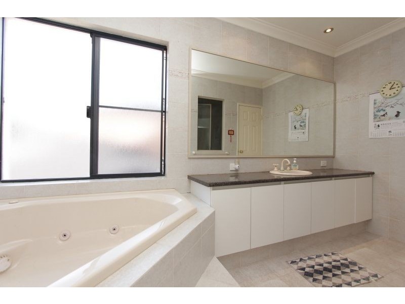 11C Troy Street, Applecross WA 6153
