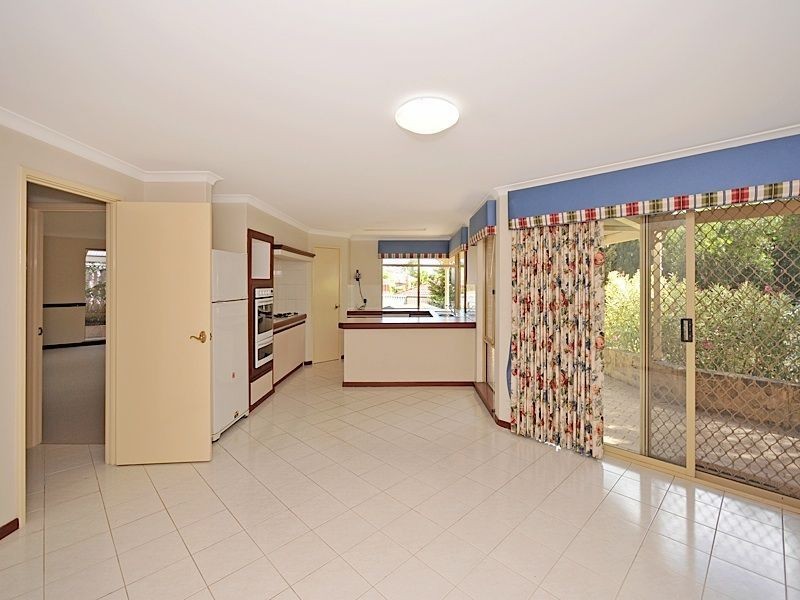 7 Rossiter Way, Winthrop WA 6150