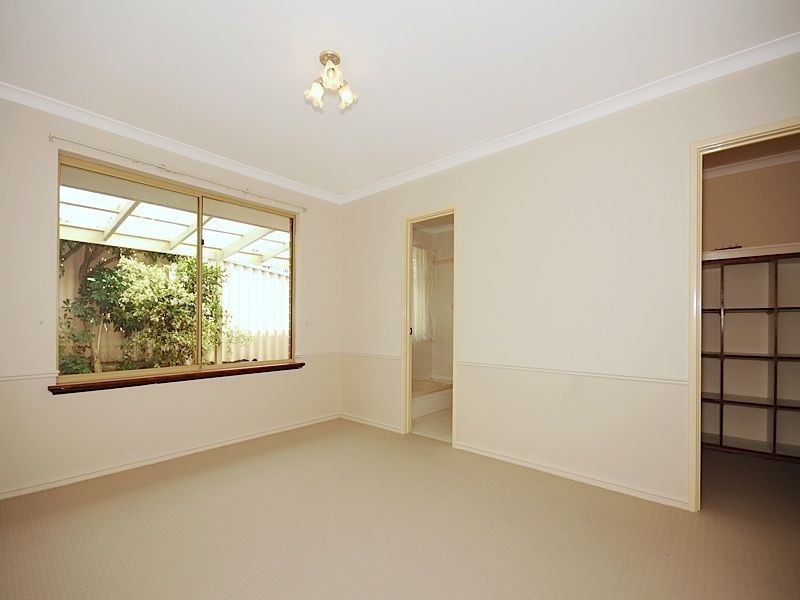 7 Rossiter Way, Winthrop WA 6150