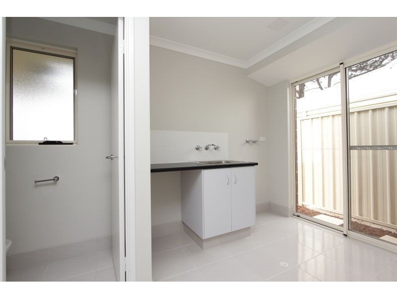 5 Delrosso Place, O’connor WA 6163