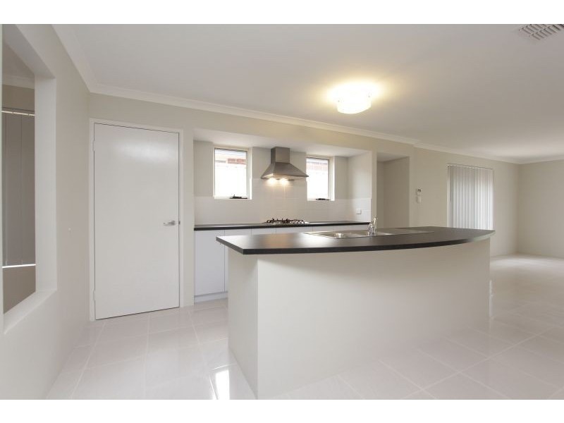 5 Delrosso Place, O’connor WA 6163