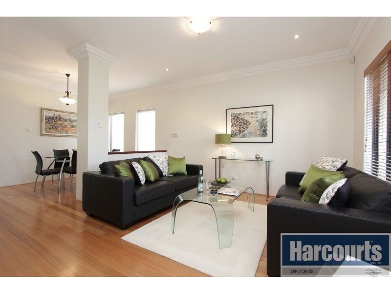 8 Hesford Avenue, Mount Pleasant WA 6153