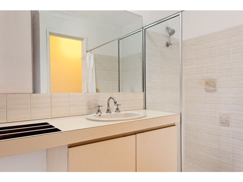 93 Jackson Avenue, Winthrop WA 6150