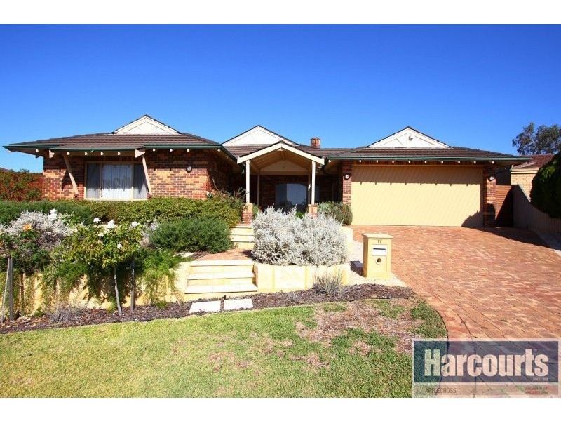 17 Alsop Place, Kardinya WA 6163