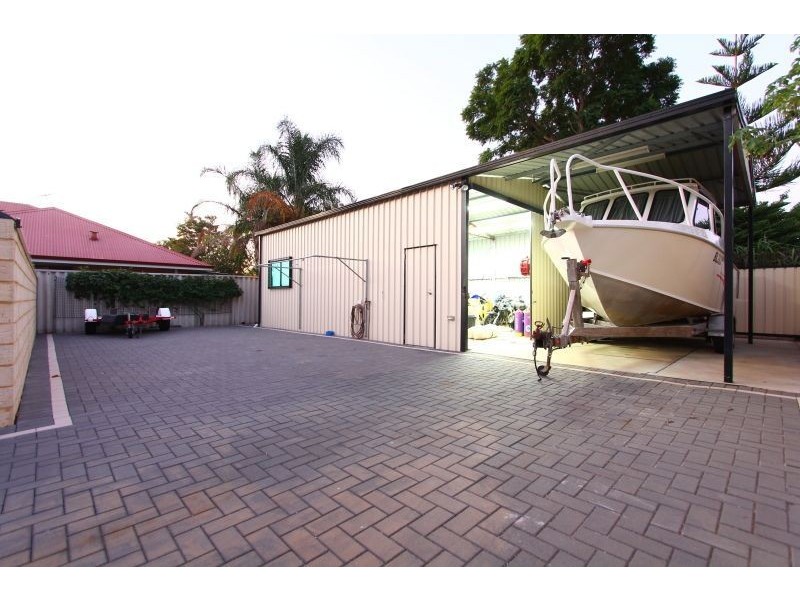 59 Armadale Road, Rivervale WA 6103