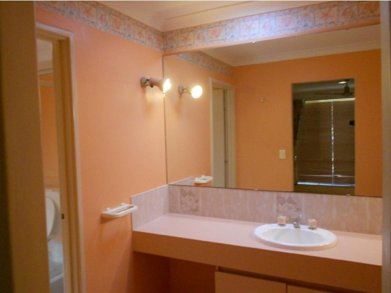 2A Keane Close, Winthrop WA 6150