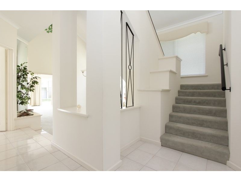30 Norton Ridge, Winthrop WA 6150