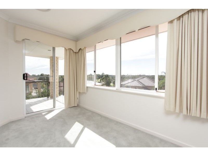 30 Norton Ridge, Winthrop WA 6150