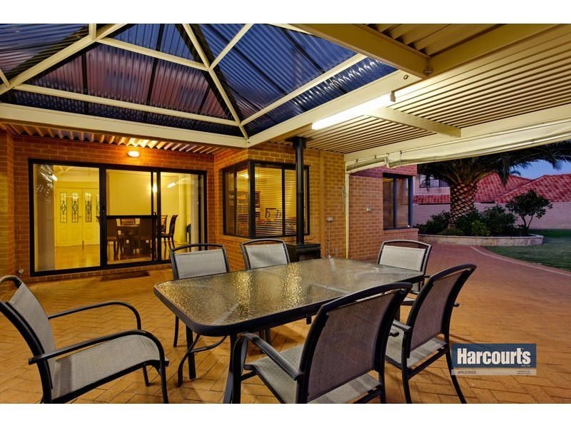 6 Pearce Ridge, Winthrop WA 6150
