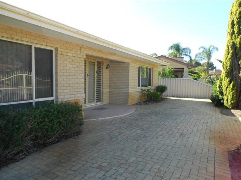 27 Jackson Avenue, Winthrop WA 6150