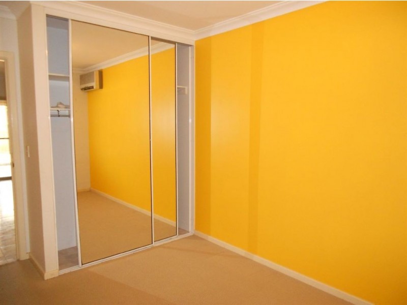 27 Jackson Avenue, Winthrop WA 6150