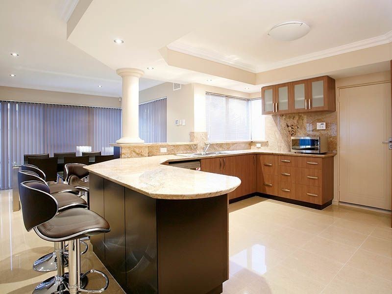 9 Pearce Rdge, Winthrop WA 6150