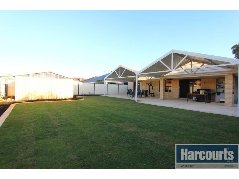 66 Sheffield Road, Wattle Grove WA 6107