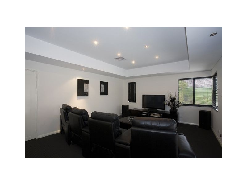 a/388 Karrinyup Road, Karrinyup WA 6018