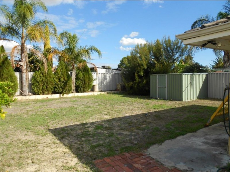 43 Ochiltree Way, Kardinya WA 6163