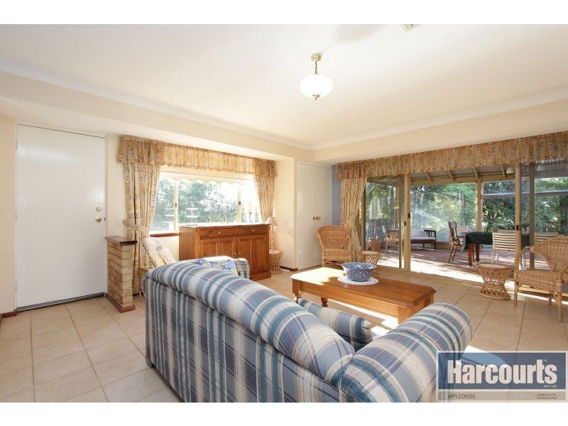 20 Gamblen Way, Winthrop WA 6150