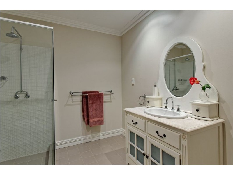 29 Whitfeld Terrace, Winthrop WA 6150