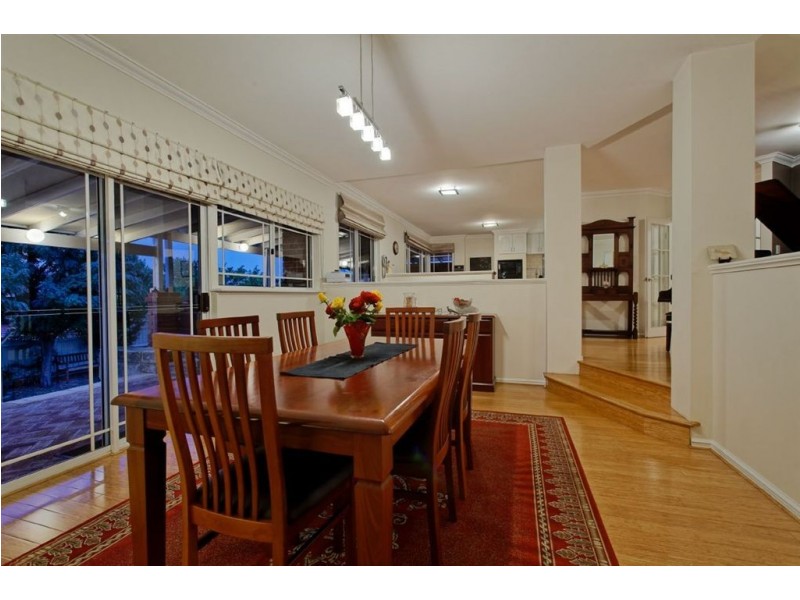 29 Whitfeld Terrace, Winthrop WA 6150