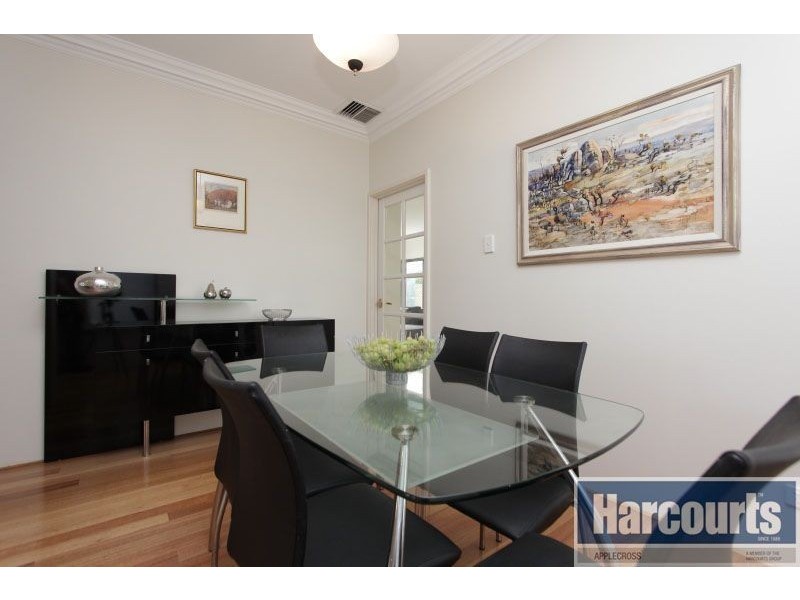 8 Hesford Avenue, Mount Pleasant WA 6153