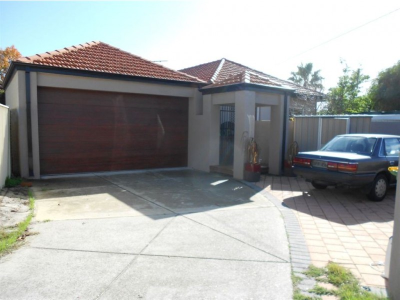 20A Henning Crescent, Manning WA 6152