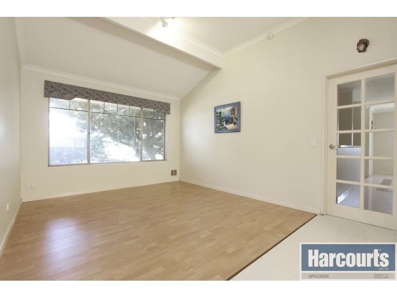 25 Stormon Ridge, Winthrop WA 6150