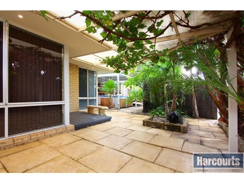 2 Longleat Street, Canning Vale WA 6155