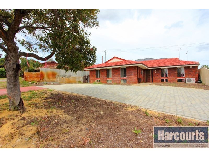 13 Bersica Court, Kardinya WA 6163