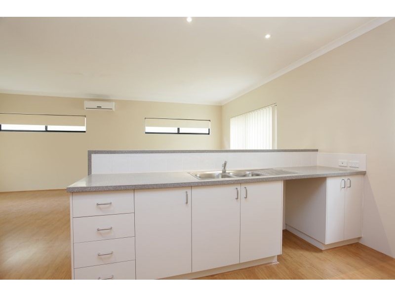 13A Bersica Court, Kardinya WA 6163