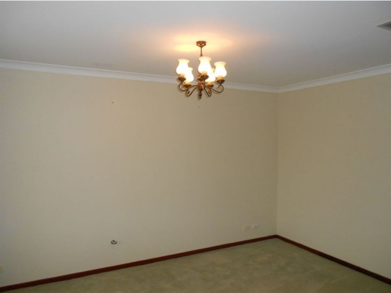 58 Eckersley Hts, Winthrop WA 6150