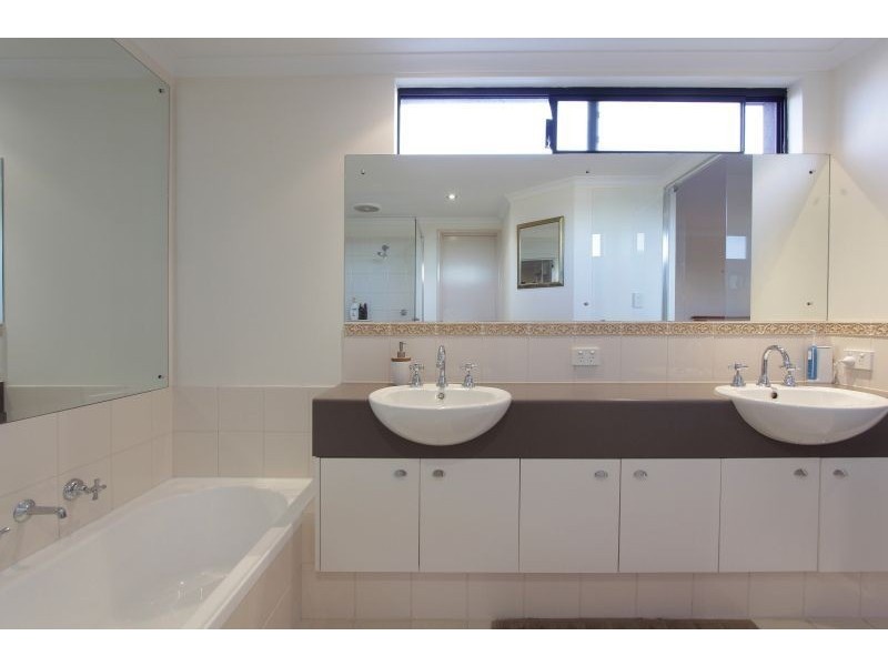 7A Allerton Way, Booragoon WA 6154