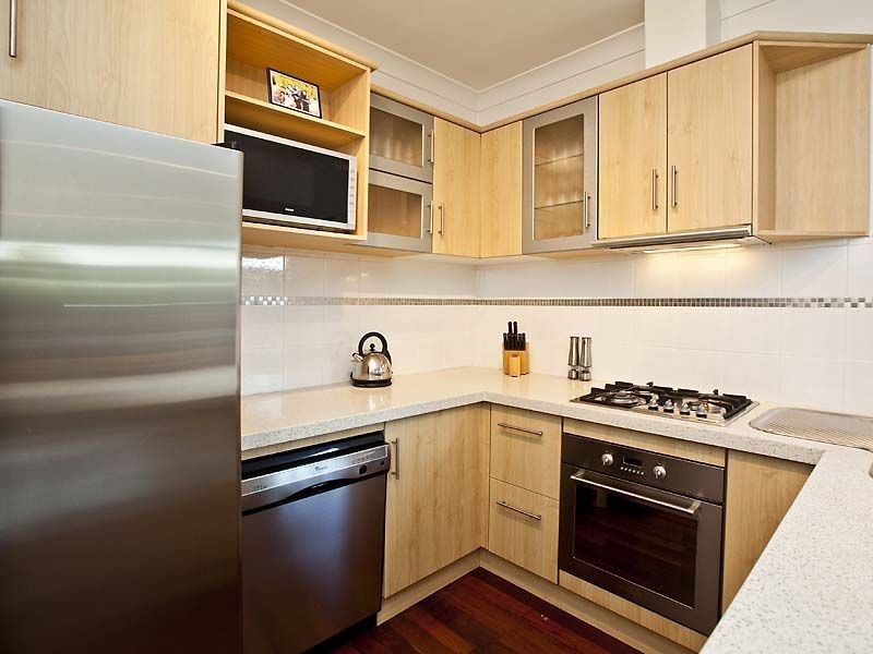 1/722 Canning Hwy, Applecross WA 6153