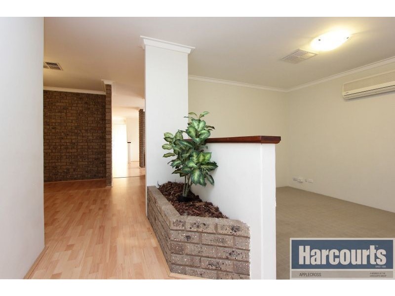 159 Aitken Drive, Winthrop WA 6150