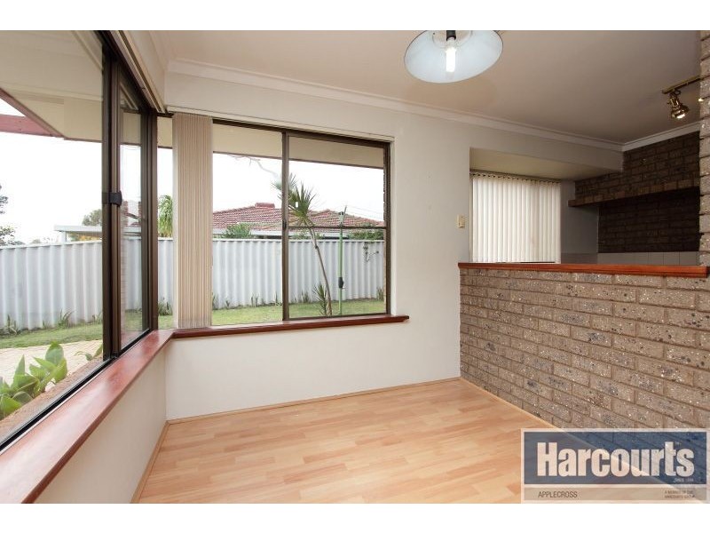 159 Aitken Drive, Winthrop WA 6150