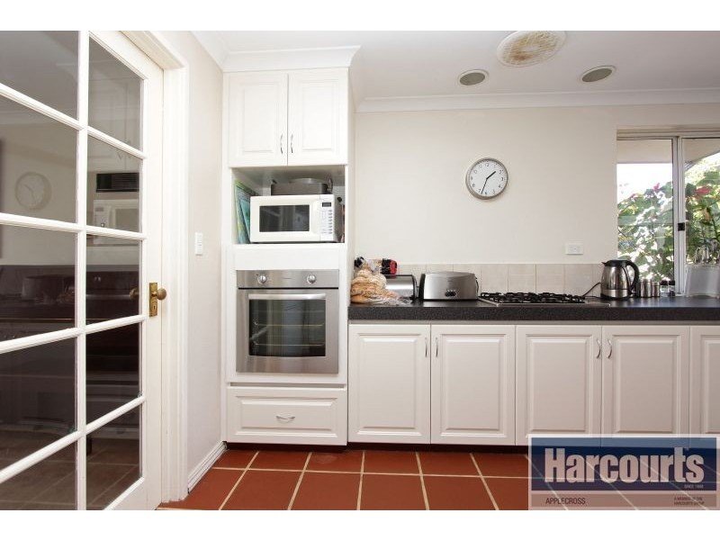 3 Watson Hill, Winthrop WA 6150