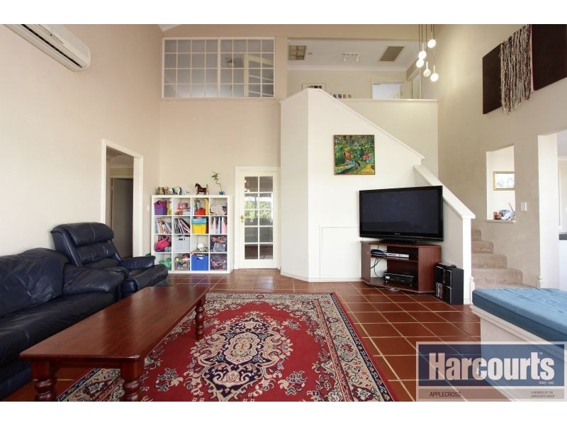 3 Watson Hill, Winthrop WA 6150