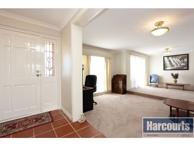 3 Watson Hill, Winthrop WA 6150