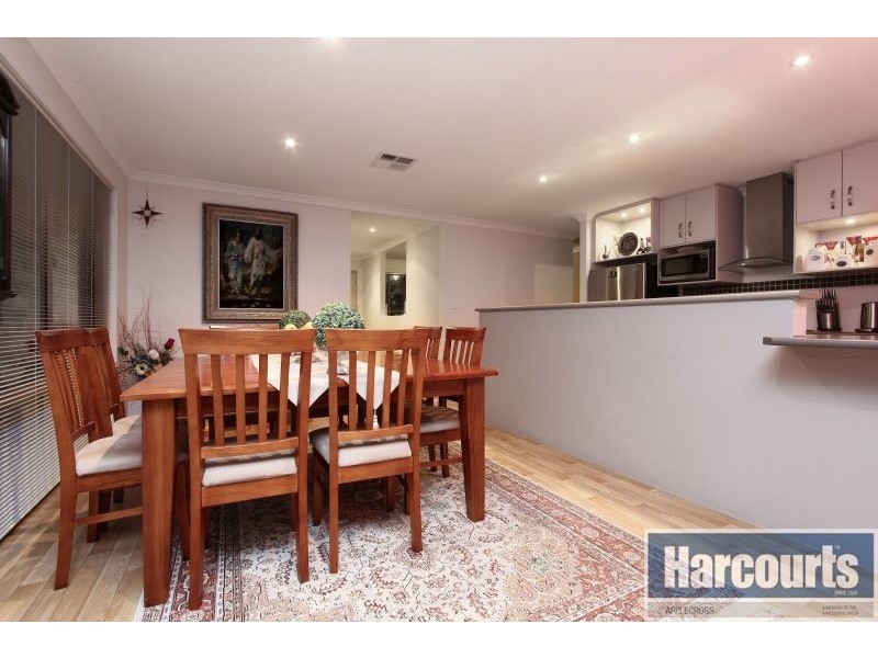29 Coyong Road, Wattle Grove WA 6107