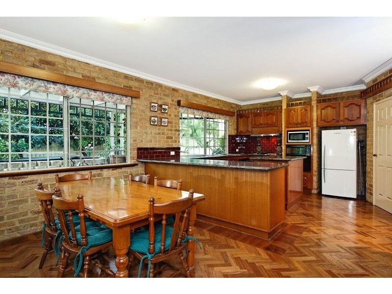 9 Wheare Court, Winthrop WA 6150