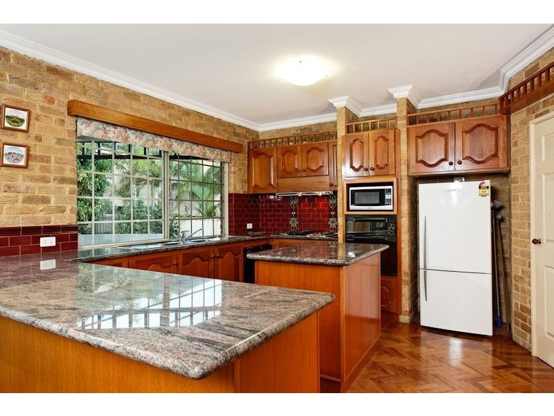 9 Wheare Court, Winthrop WA 6150